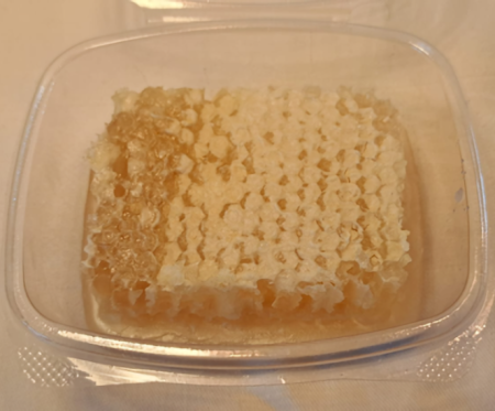 Cut Comb Honey - Straight from the Hive! c200g